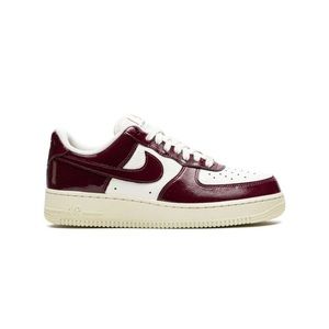 RARE NIKE AIR FORCE 1 LOW ROMAN EMPIRE SNEAKER